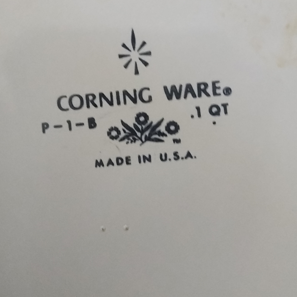 Vintage CorningWare Cornflower Blue  (P-1-B) .1 Quart - Picture 2 of 4